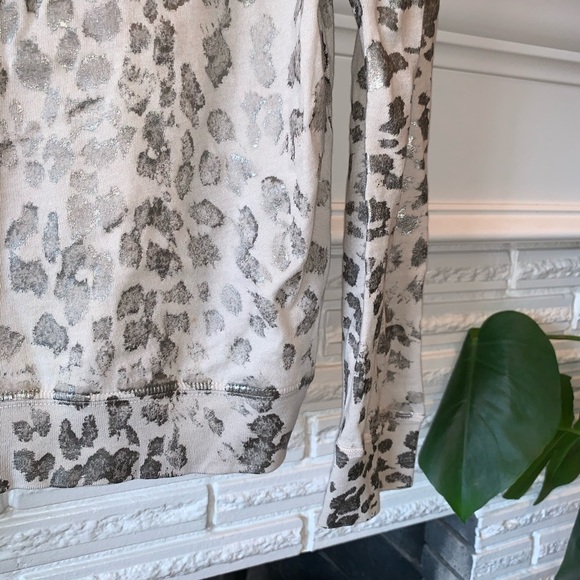 Current/Elliot The Letterman Metallic Leopard Print Scoop Neck Top Size M - Picture 2 of 9